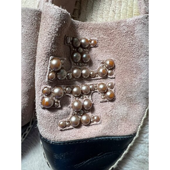 Tory Burch Pink Suede Espadrille Flats W/ Pearl Logo & Black Toe Cap - Picture 4 of 13